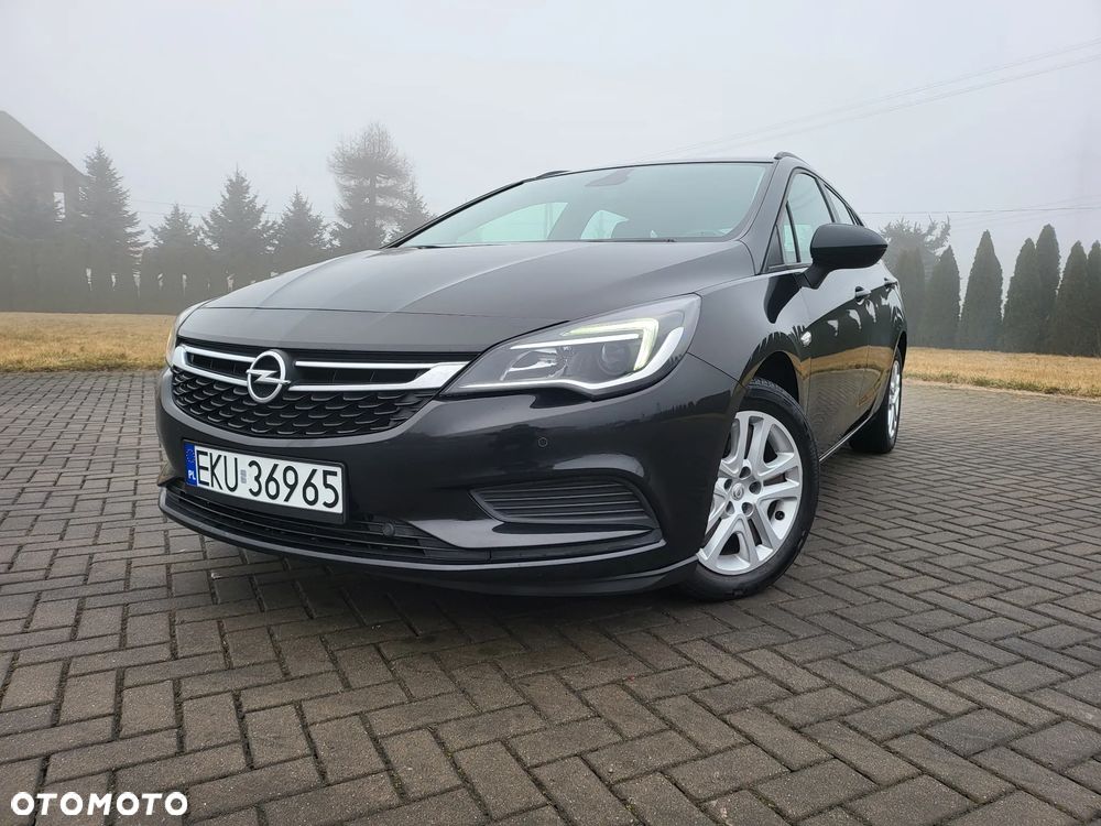 Opel Astra - 2