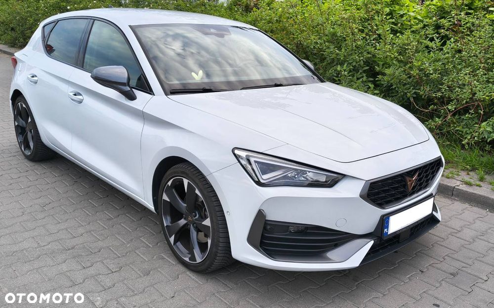 Cupra Leon 1.5 eTSI DSG - 2