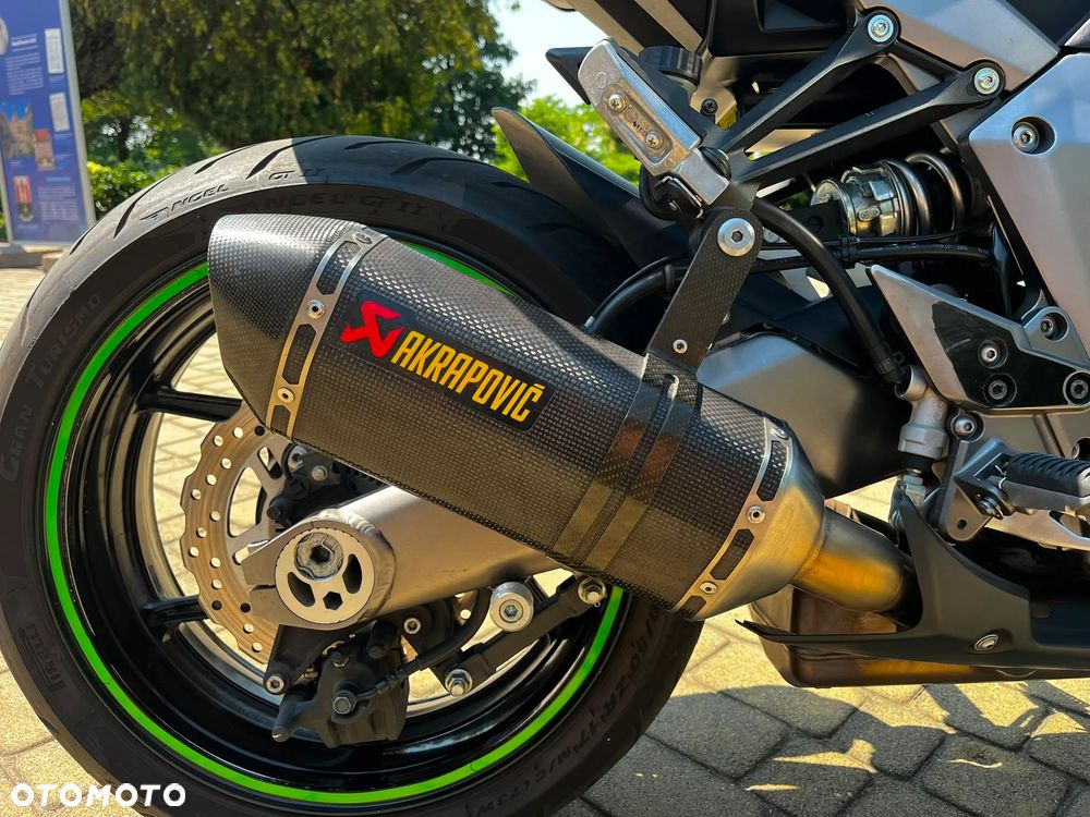 Kawasaki Ninja 1000 SX - 17