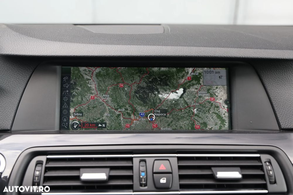 BMW Seria 5 520i Aut. Modern Line - 7