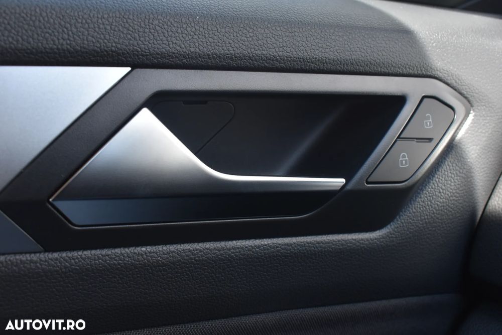 Volkswagen T-ROC 1.5 TSI DSG Advanced - 14