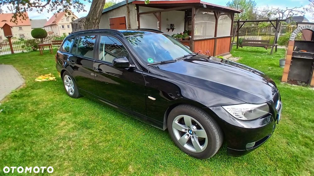 BMW Seria 3 318i - 2
