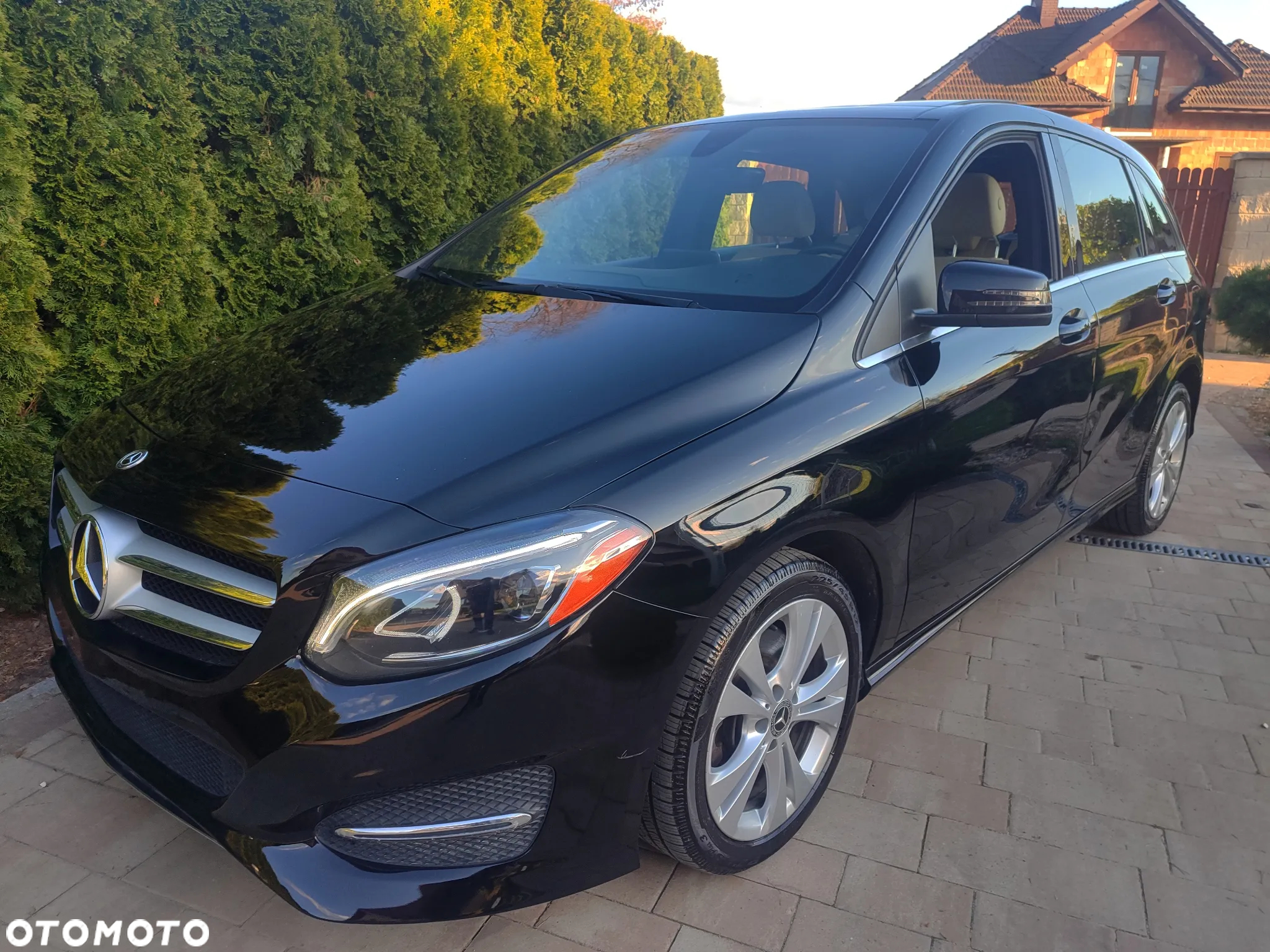 Mercedes-Benz Klasa B 250 4Matic 7G-DCT - 8