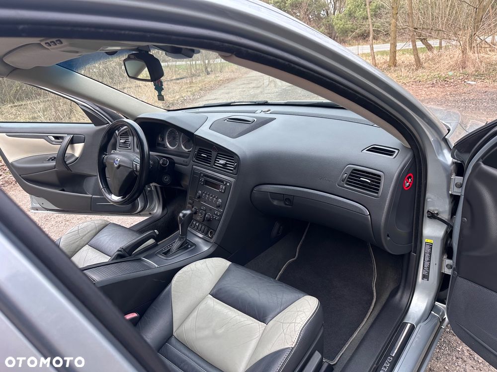 Volvo S60 2.4 Summum - 20