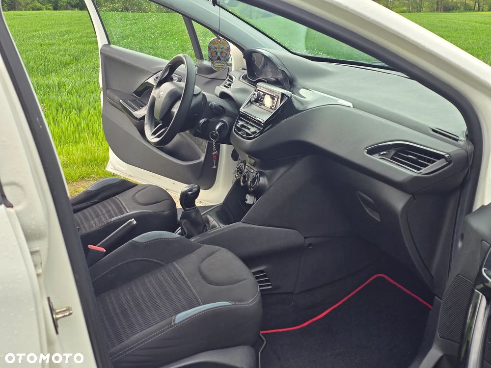 Peugeot 208 1.4 HDi Access - 8