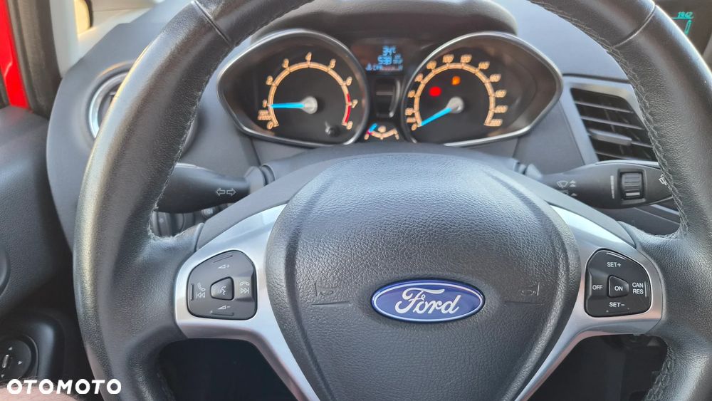 Ford Fiesta 1.0 EcoBoost Titanium - 14
