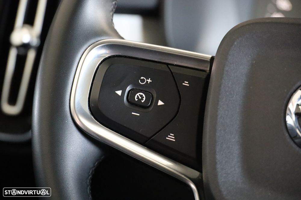 Volvo XC 40 1.5 T4 PHEV Inscription Expression - 23