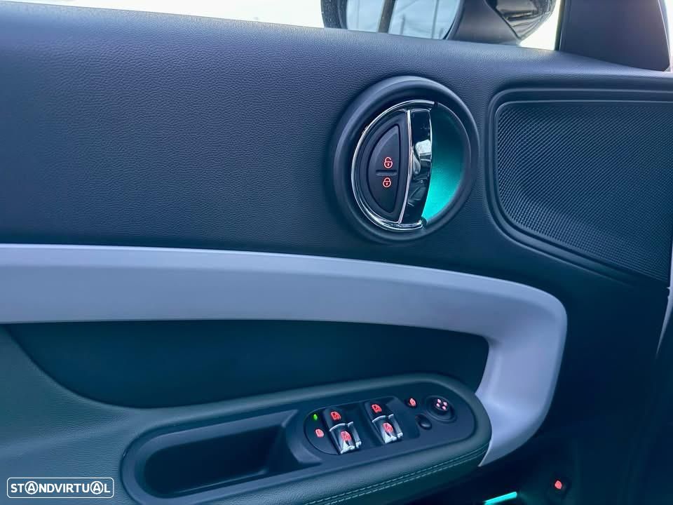 MINI Countryman Cooper SE ALL4 Untamed Edition Auto - 17