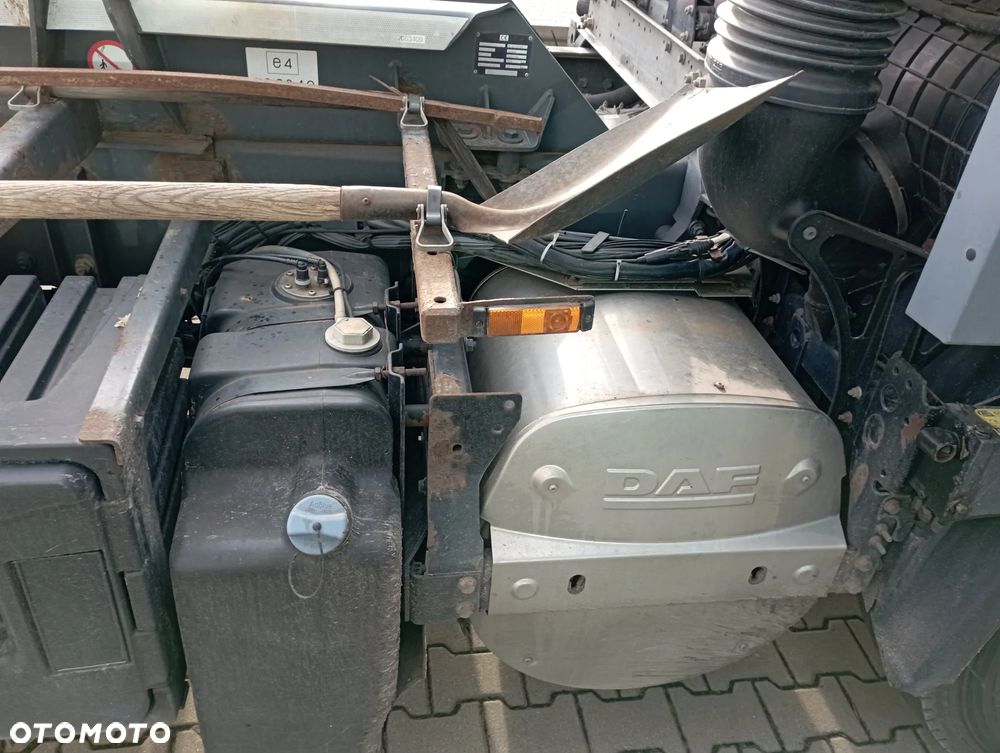 DAF XF105 HAKOWIEC - 24