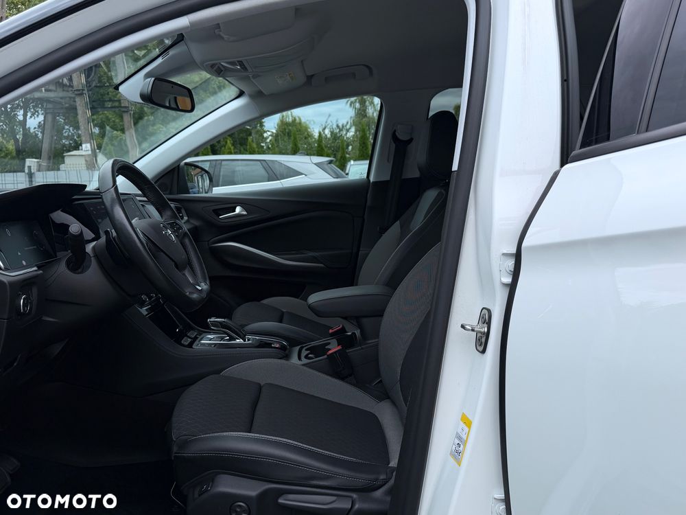 Opel Grandland 1.5 D Automatik Business Elegance - 33