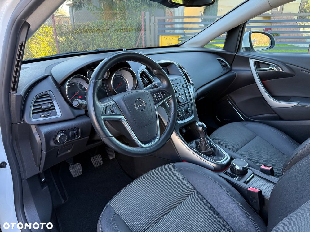 Opel Astra 1.6 Turbo Sports Tourer Innovation - 12