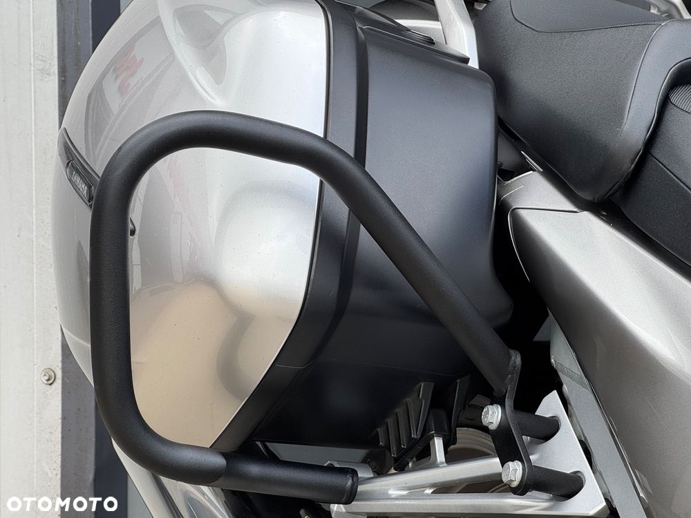 Yamaha FJR - 14