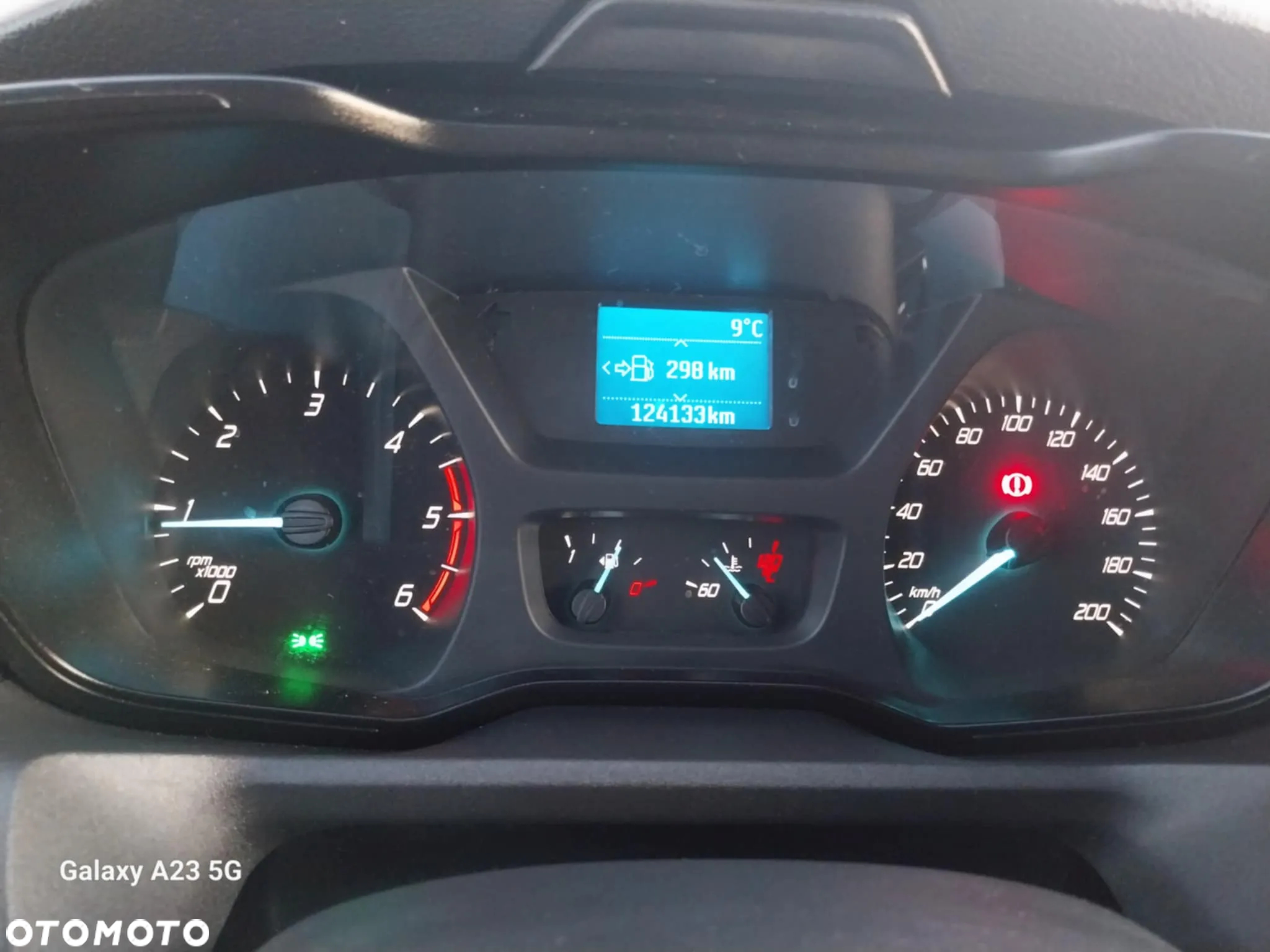 Ford Transit - 13