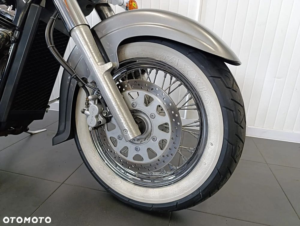 Suzuki VL 800 Volusia - 5