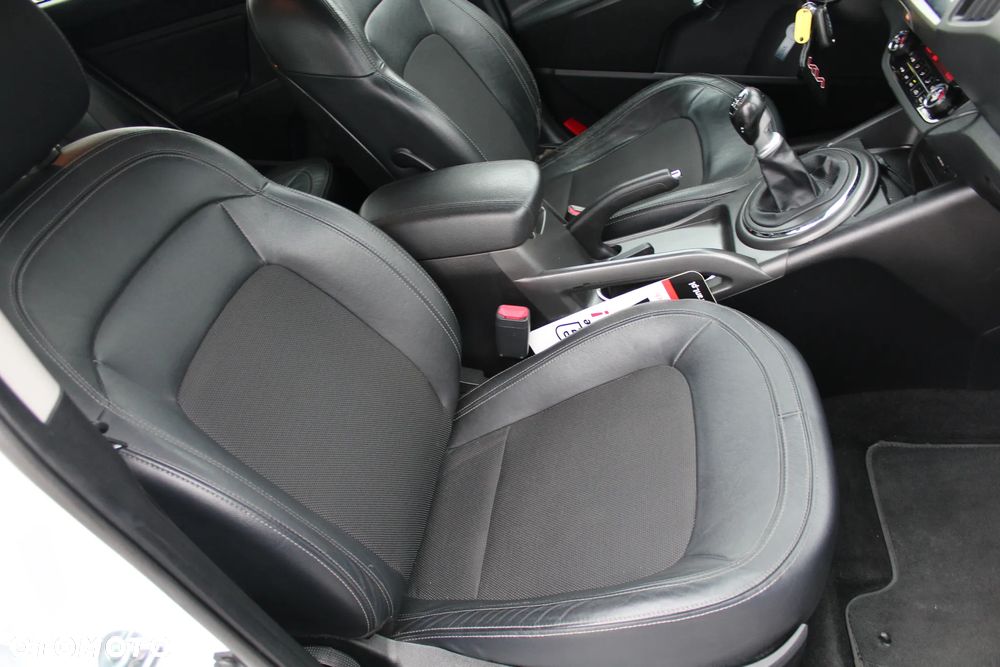 Kia Sportage 1.6 GDI L 2WD - 20