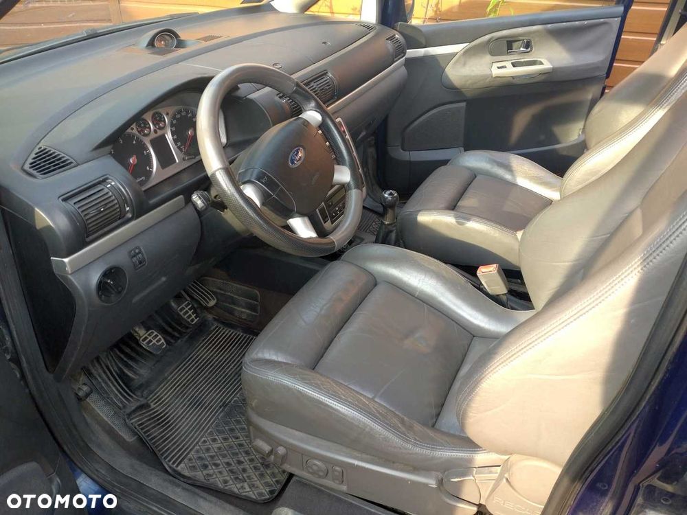 Ford Galaxy - 6
