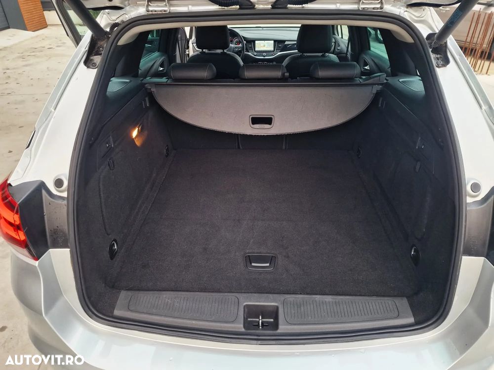 Opel Astra Sports Tourer 1.6 CDTI ECOTEC ECOFlex Start/Stop Cosmo - 36