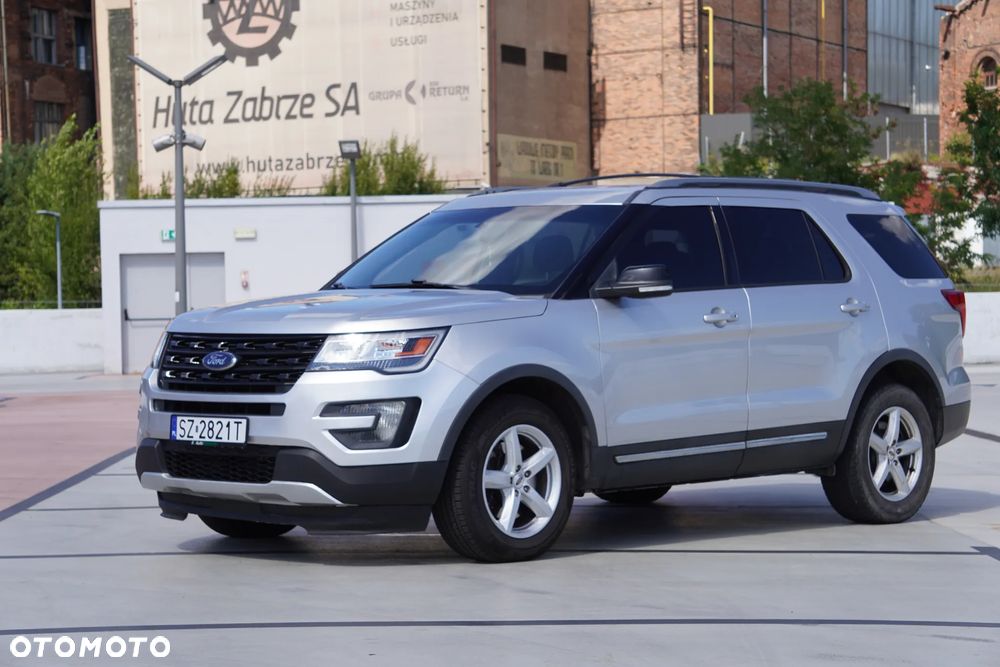 Ford Explorer - 3