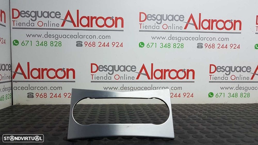 EMBELIZADOR MERCEDES CLASE C (W204) BERLINA C 200 CDI (204.007) - 1