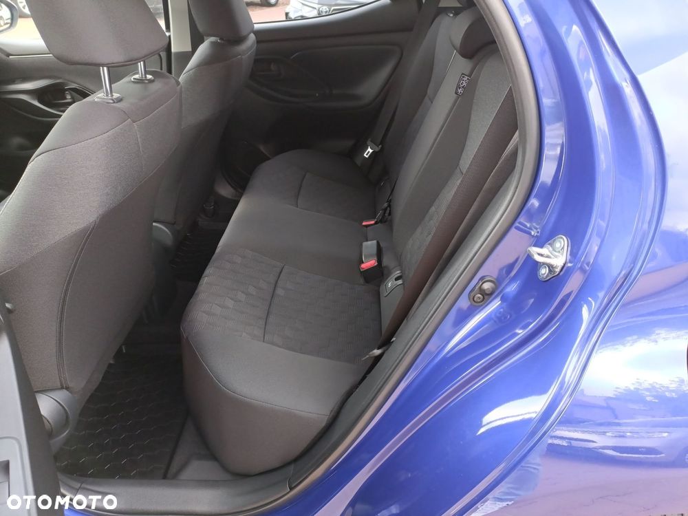 Toyota Yaris 1.5 Style - 11