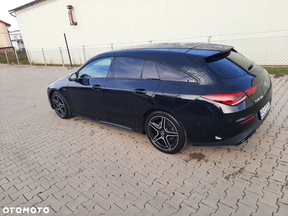 Mercedes-Benz CLA 180 7G-DCT Special Edition - 8
