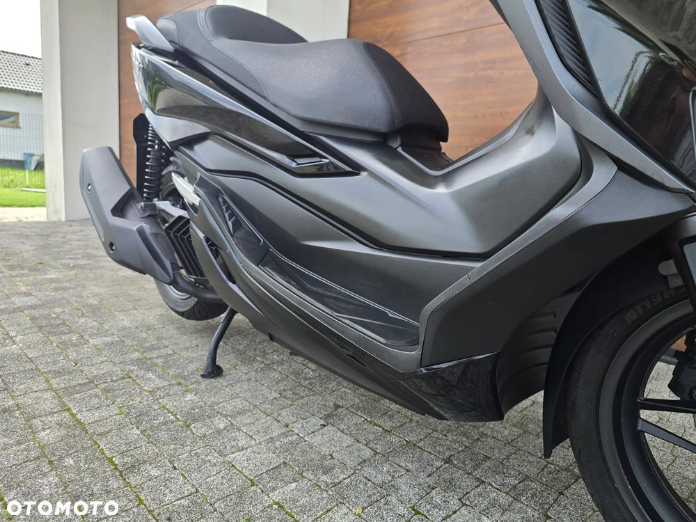Honda NSS - 27