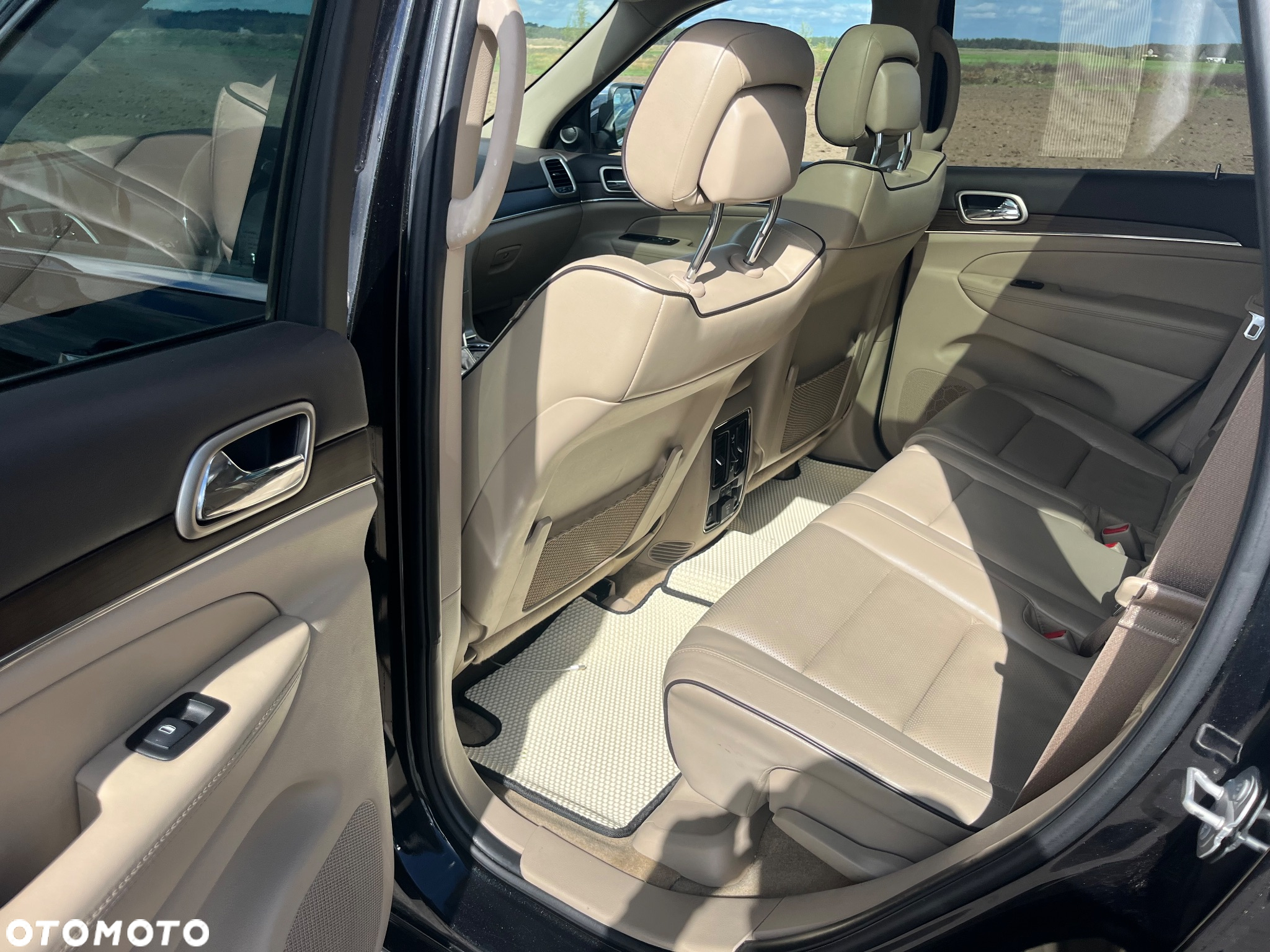 Jeep Grand Cherokee 5.7 V8 HEMI Overland - 17