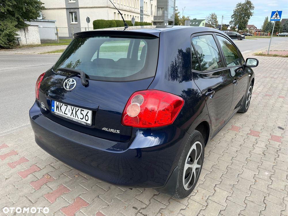 Toyota Auris 1.6 VVT-i Luna - 9