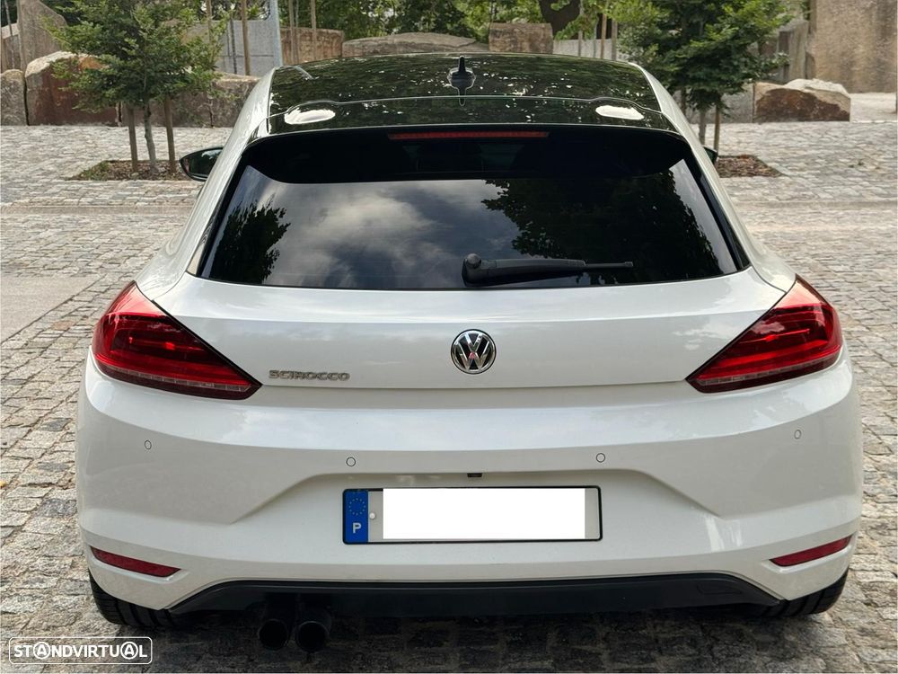 VW Scirocco 2.0 TDI Sport DSG - 21