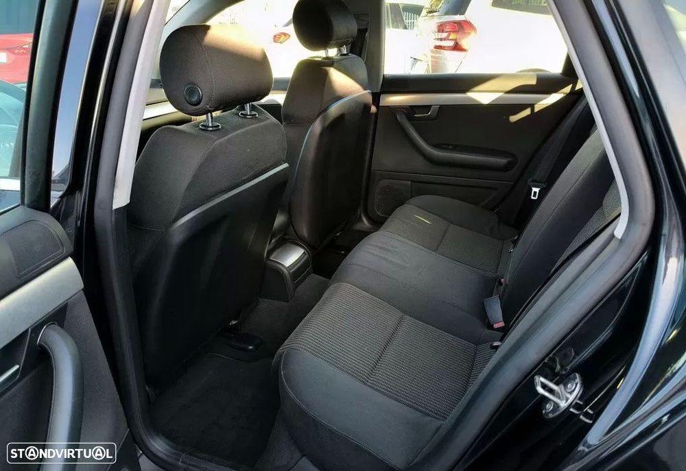 Audi A4 2.0 TDI S-line - 21