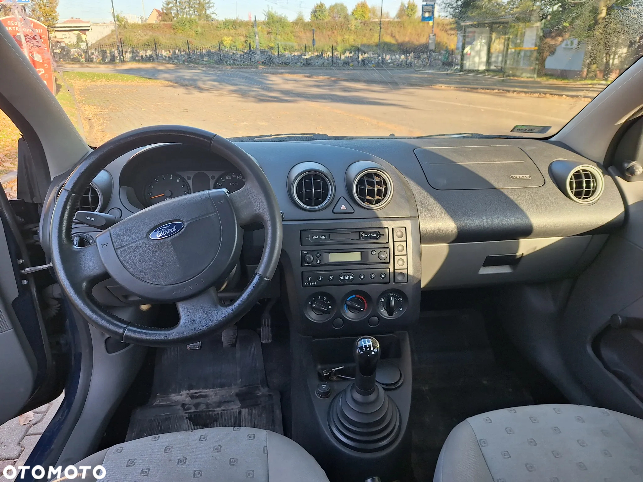 Ford Fiesta 1.3 - 9
