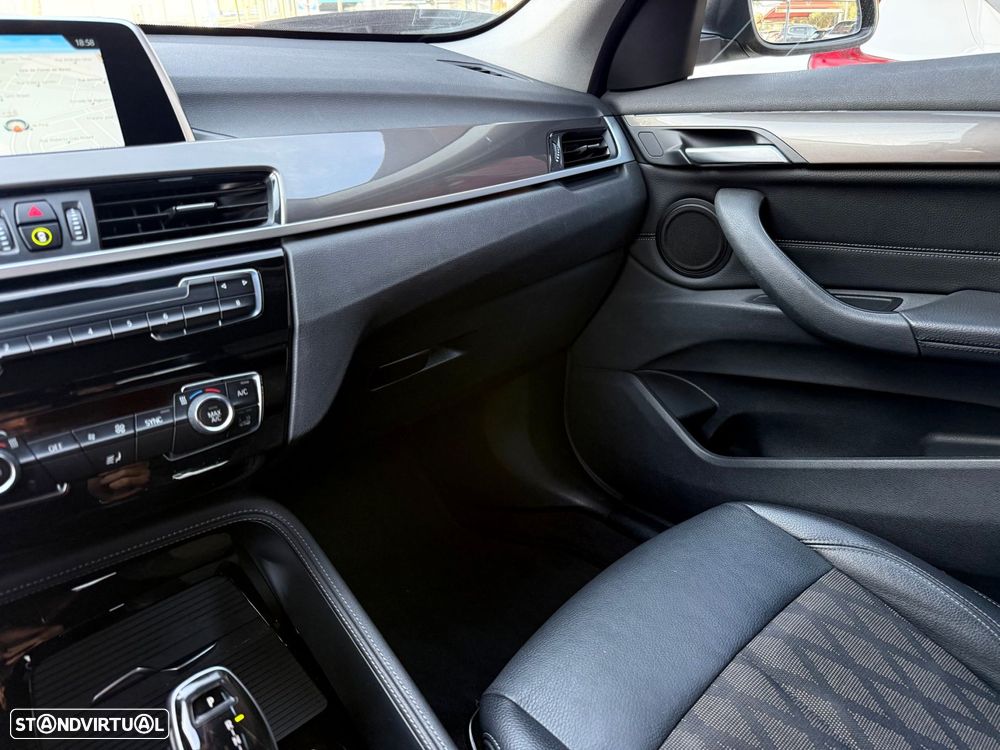 BMW X1 16 d sDrive Auto Line Sport - 20