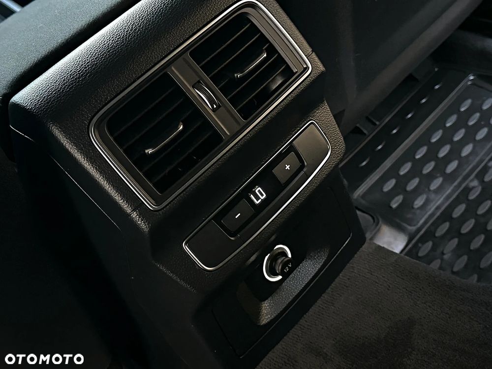 Audi Q5 2.0 TDI Quattro S tronic design - 36