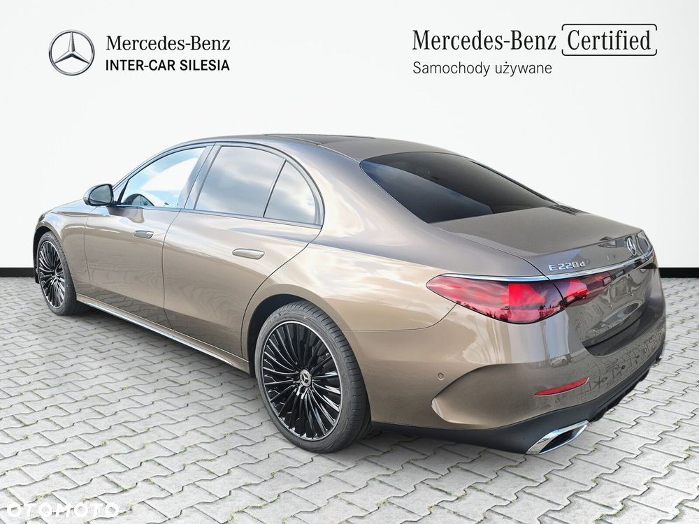 Mercedes-Benz Klasa E - 8