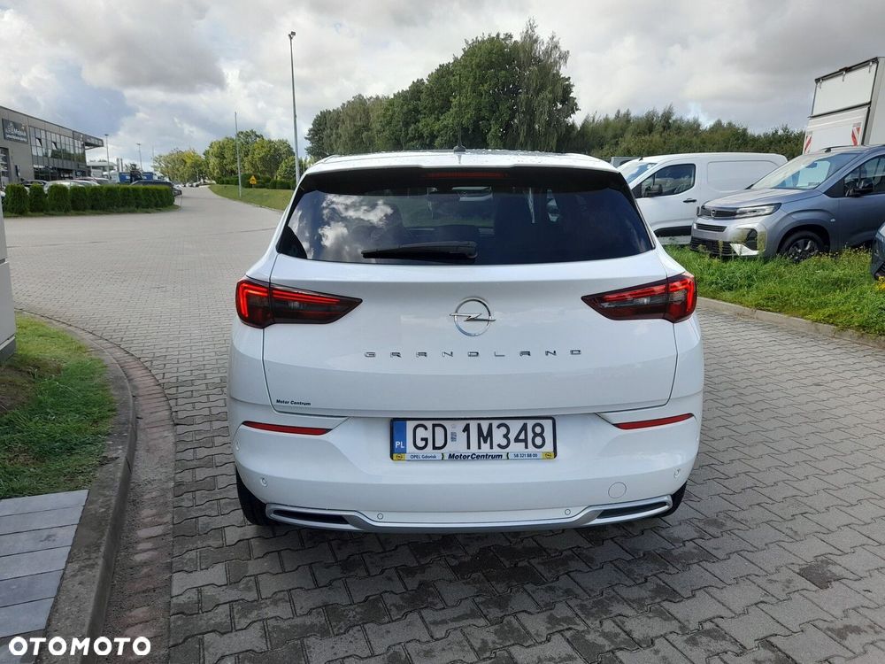 Opel Grandland 1.2 T Business Elegance S&S - 6