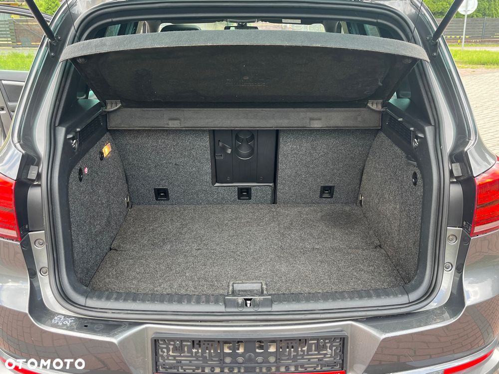 Volkswagen Tiguan 2.0 TDI 4Mot Perfectline R-Style DSG - 23