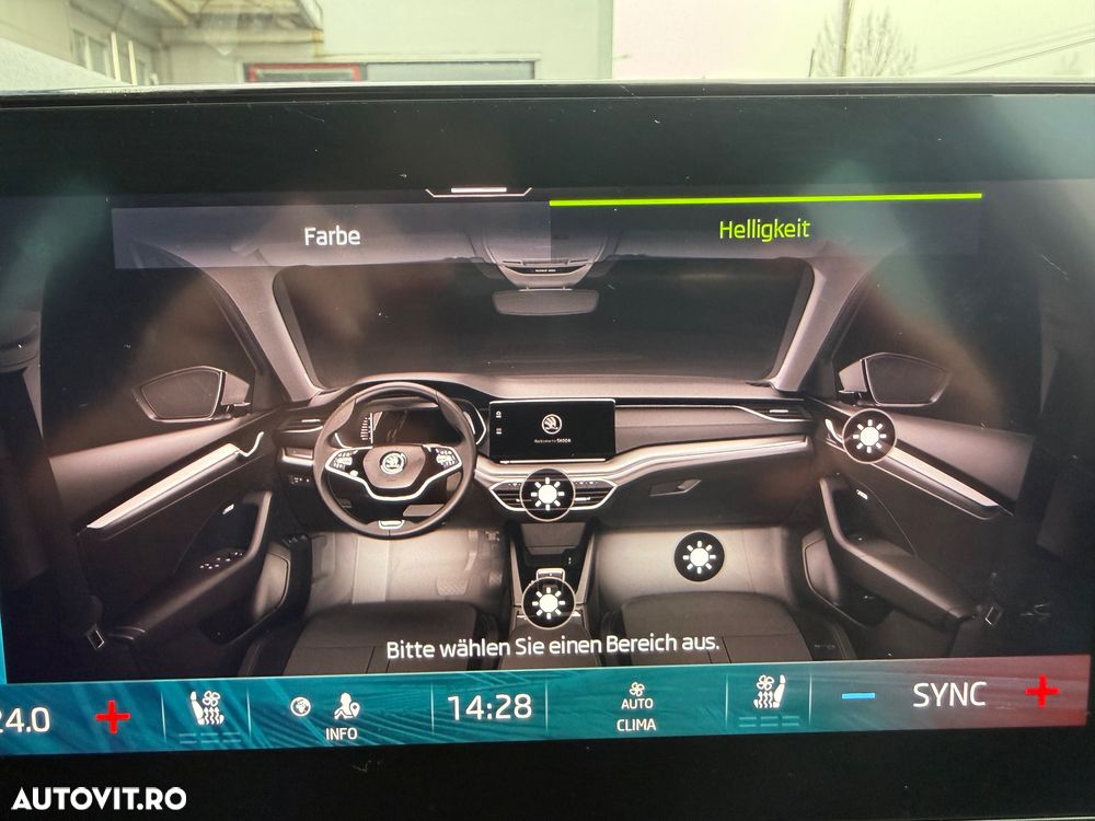 Skoda Octavia 2.0 TDI DSG Style - 27