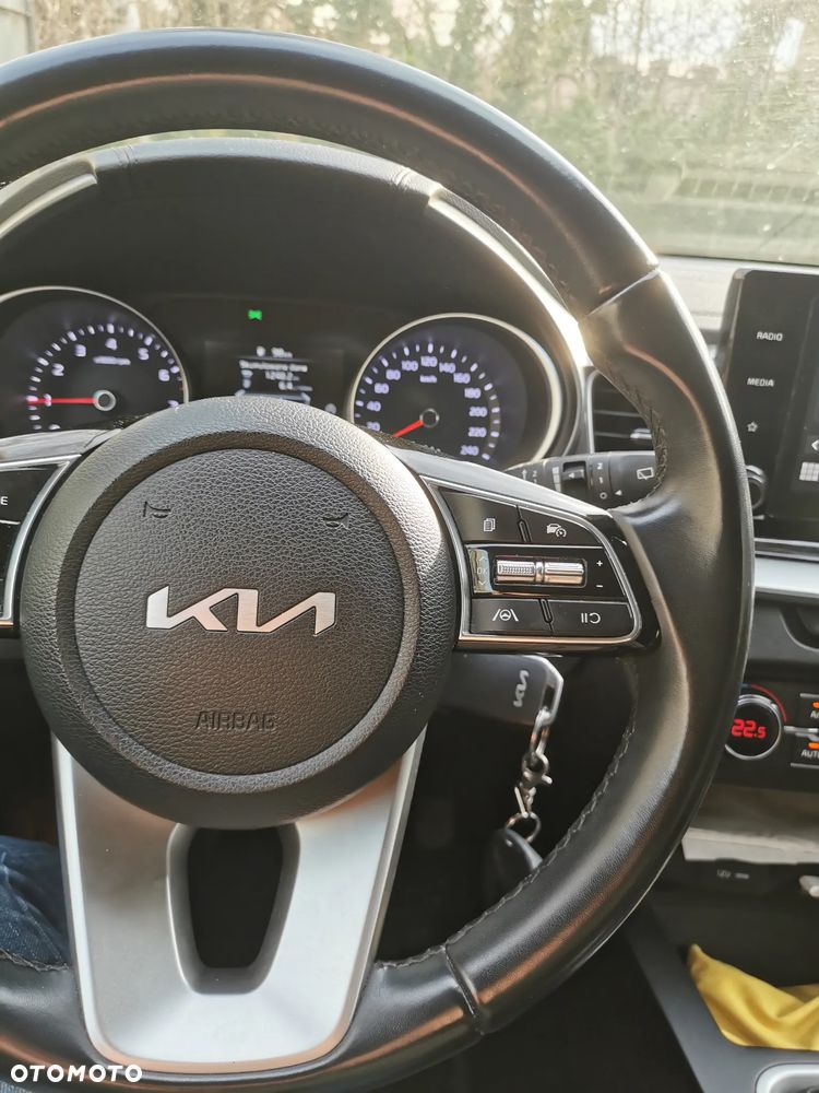 Kia Ceed 1.5 T-GDI M - 16