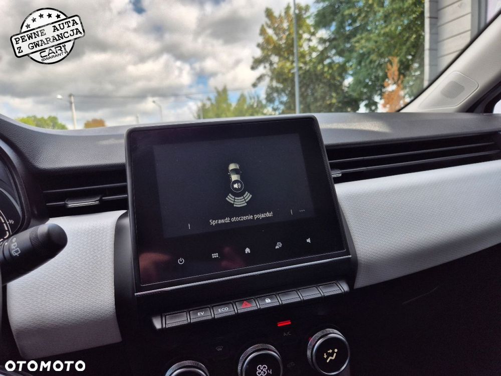 Renault Clio - 30