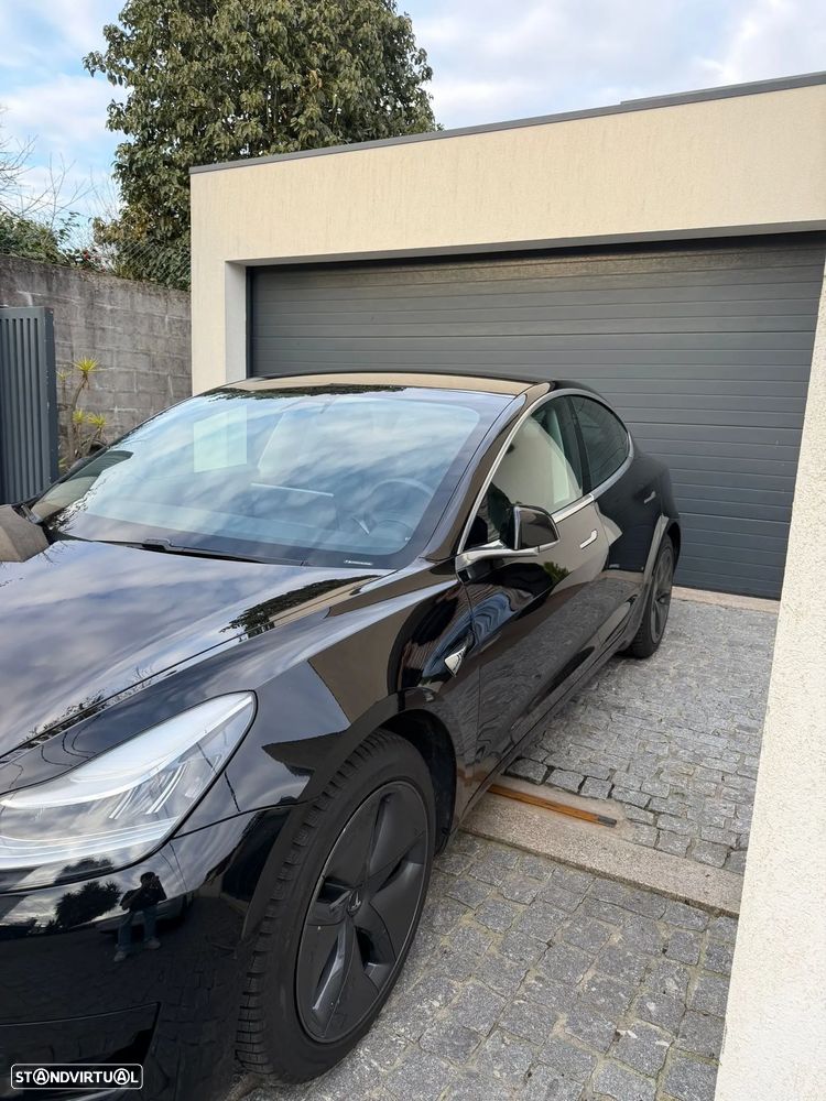 Tesla Model 3 Standard Range Plus RWD - 3
