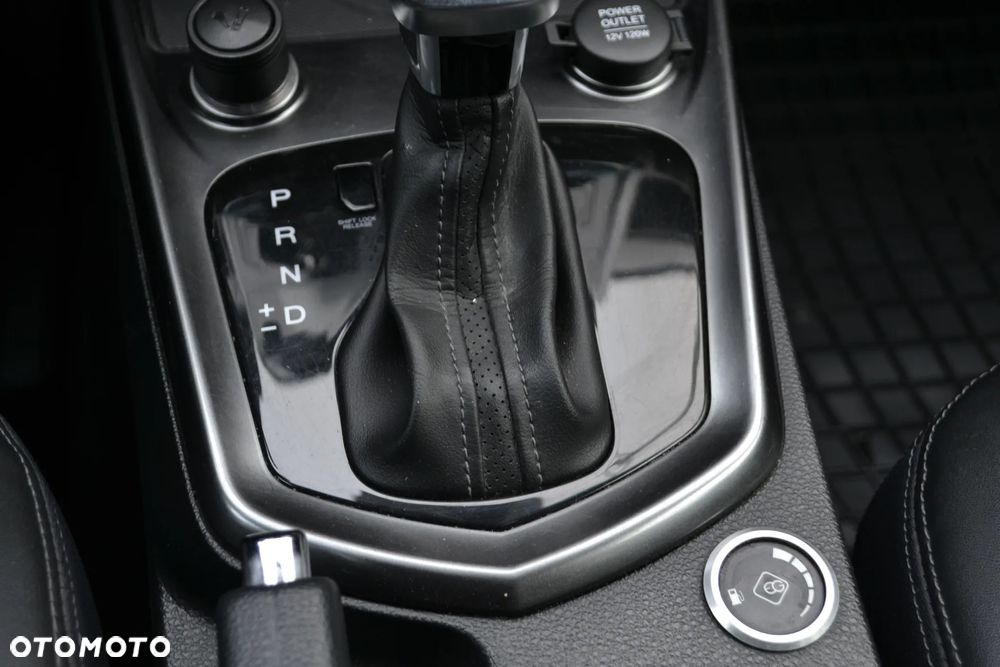 SsangYong/KGM Tivoli Grand 1.5 T-GDI Sapphire - 35