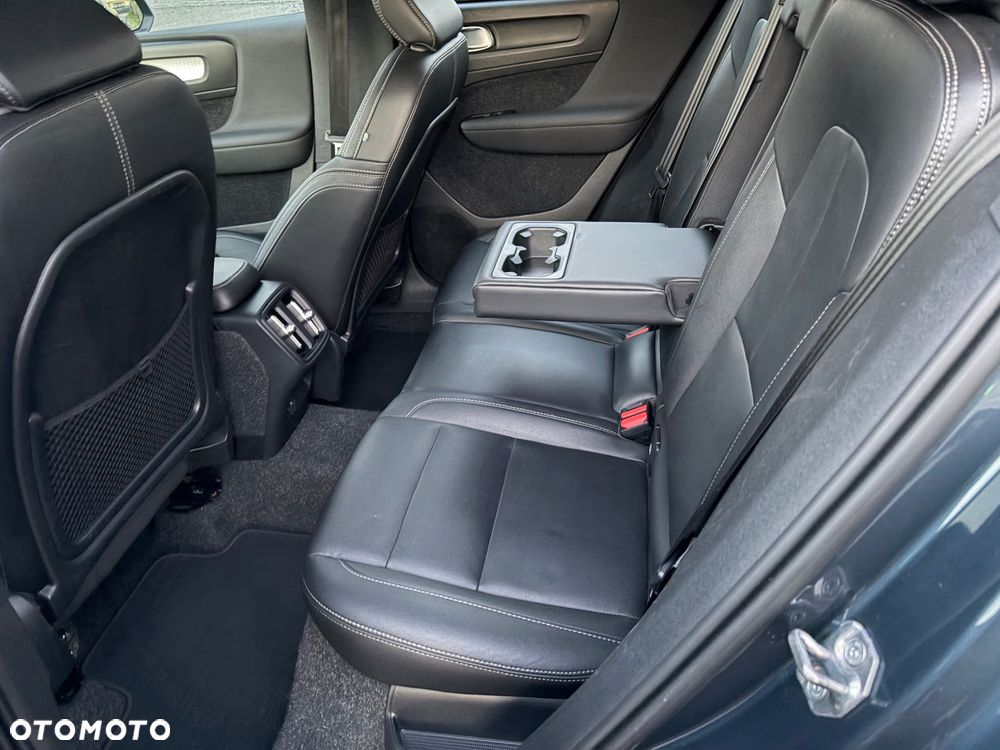 Volvo XC 40 D3 Momentum Pro - 6
