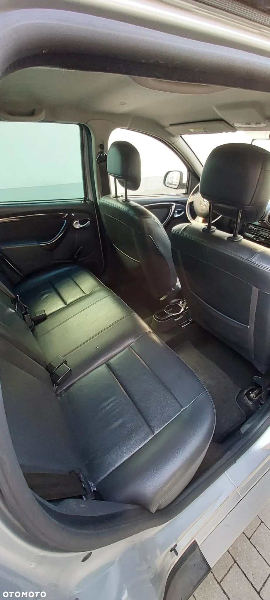 Dacia Duster 1.6 16V 4x2 Prestige - 12