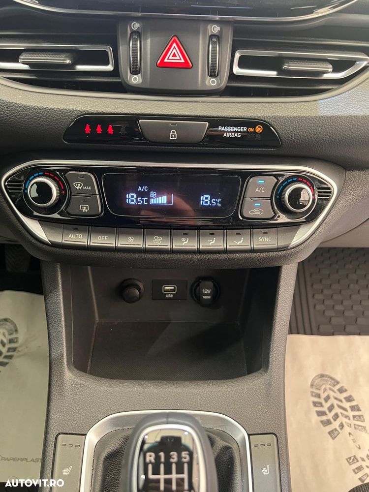 Hyundai i30 - 13