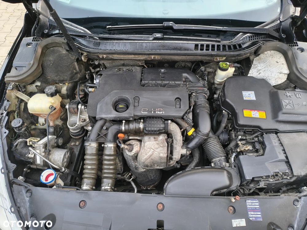 Peugeot 508 1.6 e-HDi Active S&S - 15