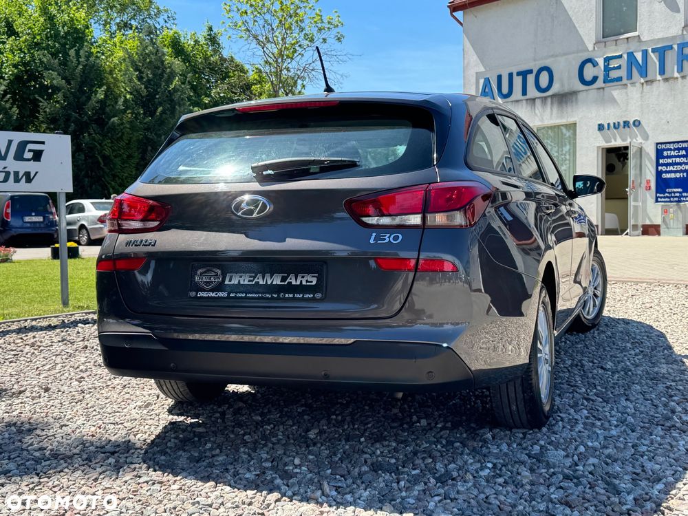 Hyundai i30 - 12