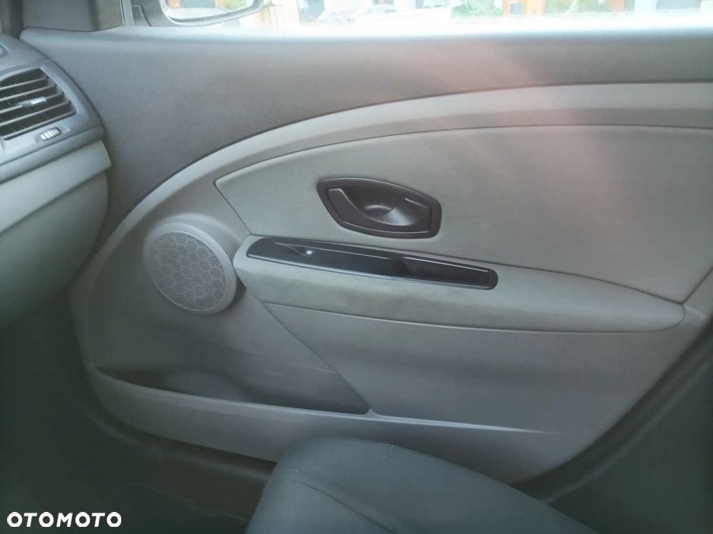 Renault Megane - 17
