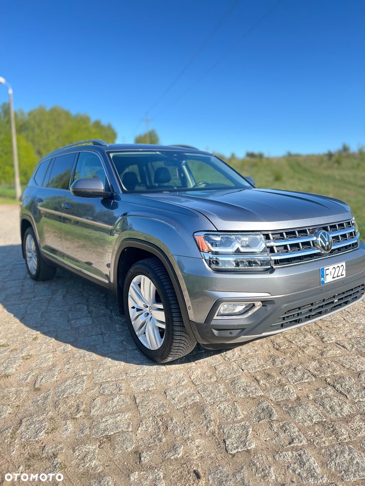 Volkswagen Atlas - 2