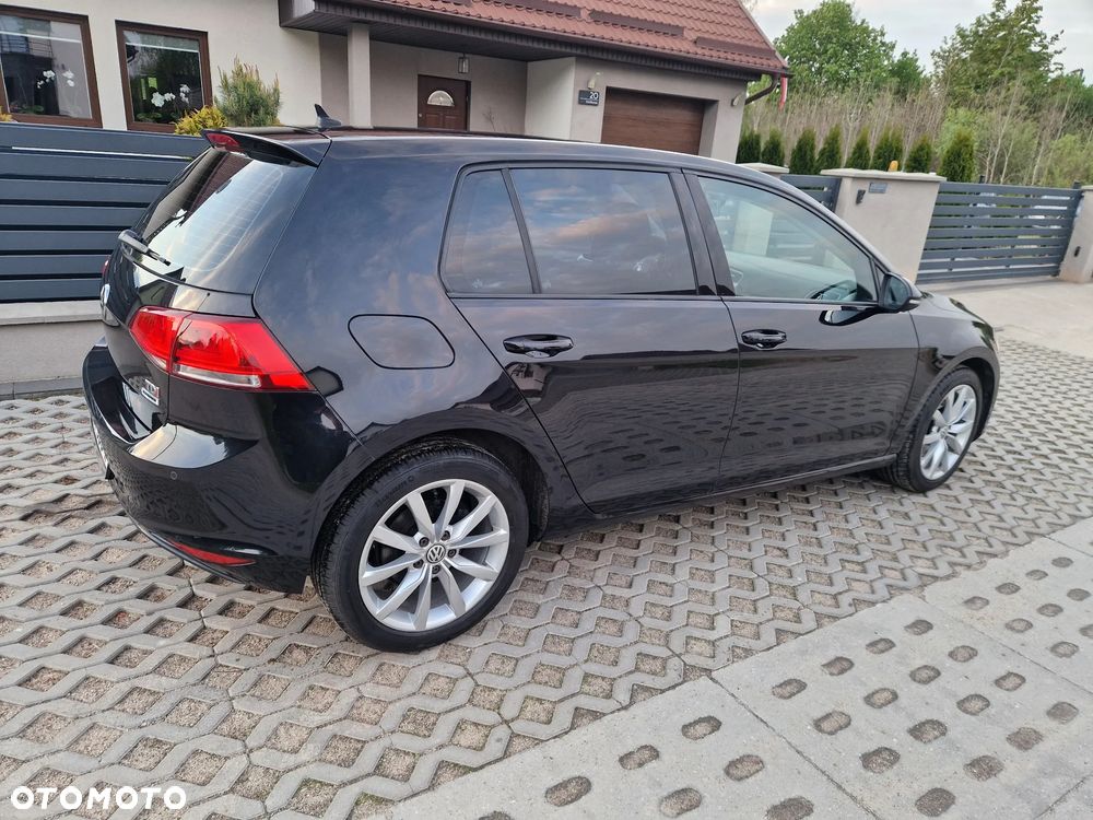 Volkswagen Golf 1.6 TDI BlueMotion Technology DSG Comfortline - 4