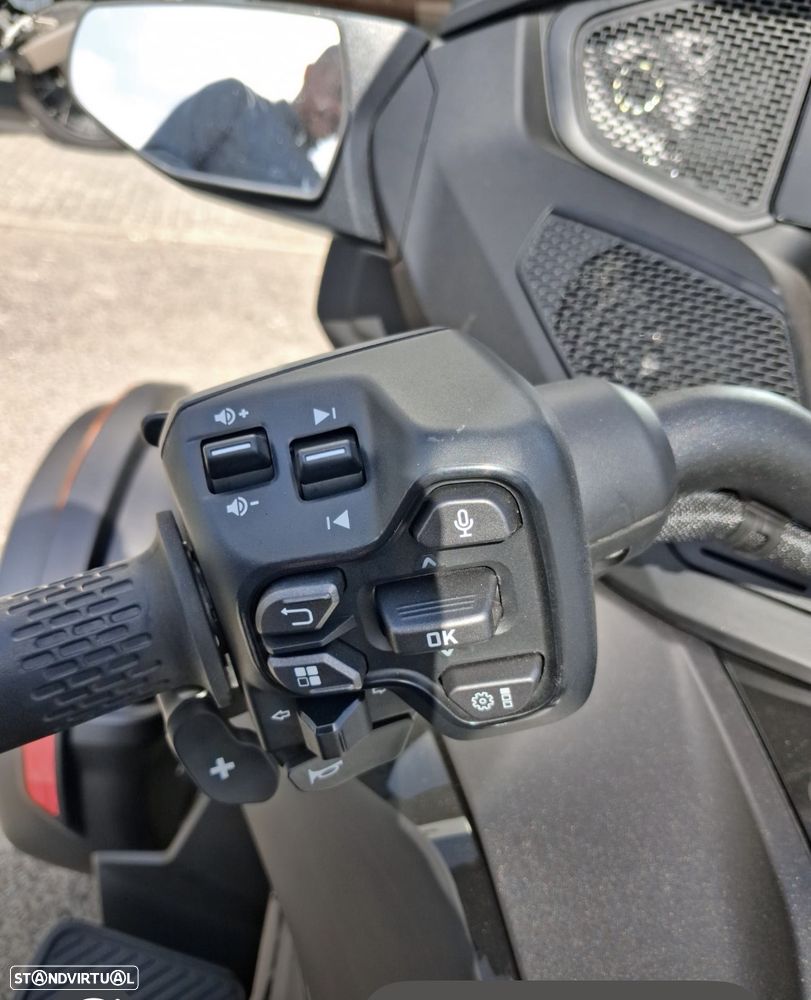 Can-Am Spyder F3 Spyder RT-ltd - 2